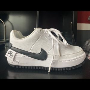 Women’s Nike Air Force 1 Jesters